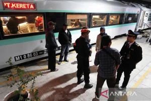 4.447 Penumpang Kereta Daop 1 Jakarta Batalkan Perjalanan, KAI Janjikan Refund Cepat