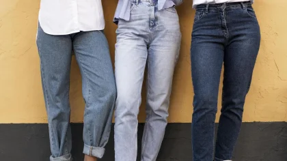 5 Tips Memakai Jeans untuk Lansia: Nyaman, Bergaya, dan Percaya Diri di Usia 60-an