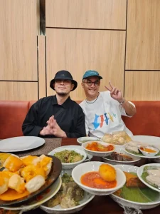 aespa Terpesona Kuliner Indonesia: Nasi Padang dan Martabak Jadi Pilihan Saat Konser di Jakarta