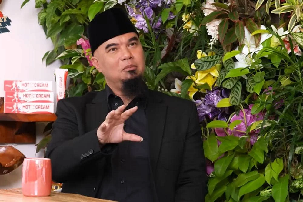 Ahmad Dhani Lempar Tuduhan Panas tentang Wanita yang Diduga Berselingkuh dengan Bos TV Swasta