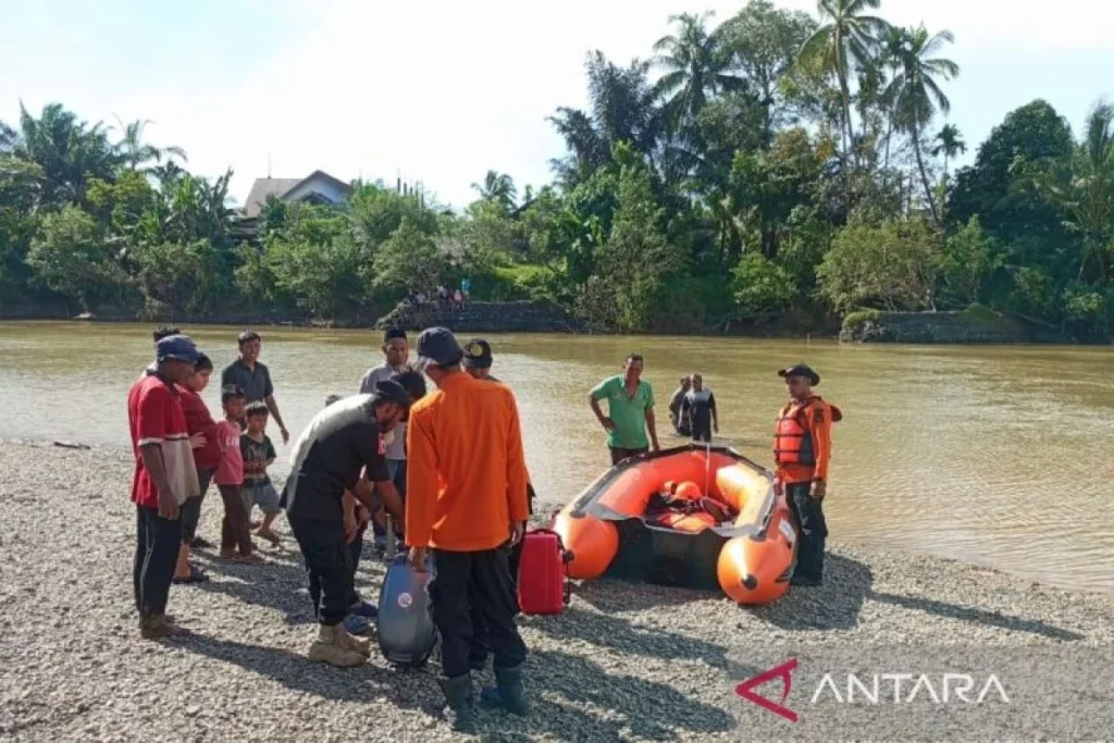 Azan Memanggil Harapan: Polisi Aceh Temukan Jenazah Korban Tenggelam di Sungai Krueng Kila