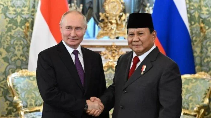 Bahlil Dampingi Prabowo ke Rusia, Upaya Jaga Pasokan Minyak Domestik di Tengah Gejolak Global