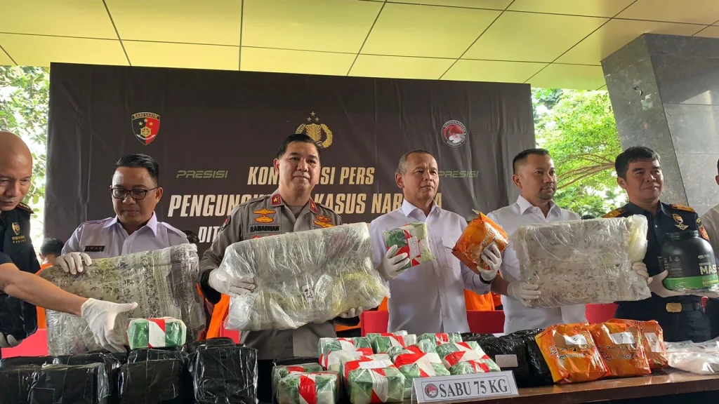 Bareskrim Buru Pengendali Sabu Makassar, 5 Kg Disita