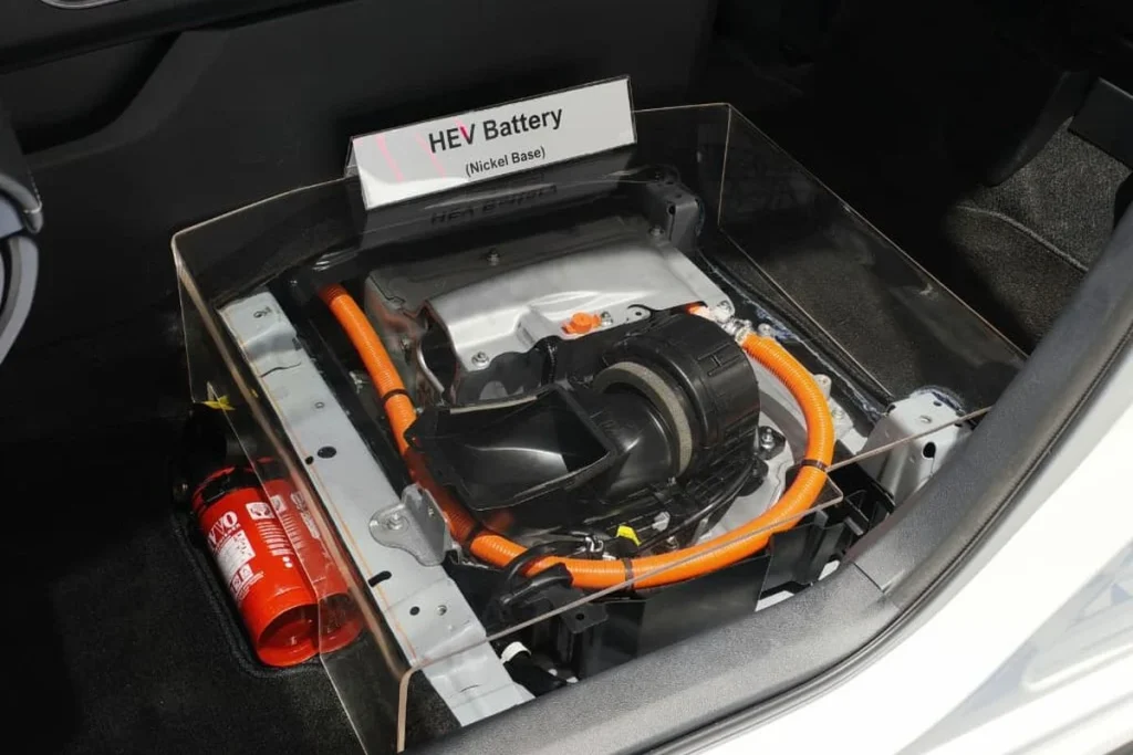 Baterai Veloz Hybrid Tak Perlu Perawatan Khusus, Namun Harus Jaga Ventilasi Agar Tidak Overheat