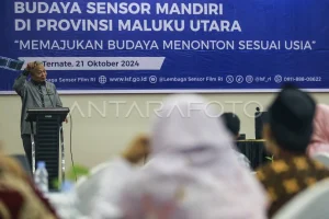 Billboard 'Aku Harus Mati' Pecah Polemik, Uji Keefektifan Sensor Mandiri di Publik