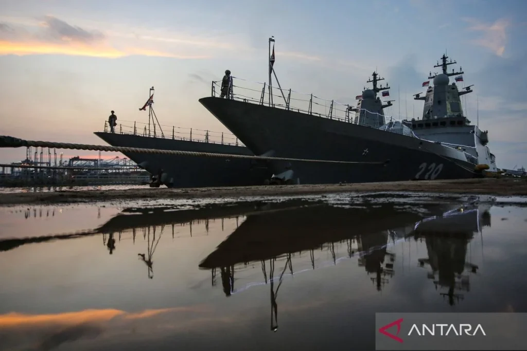 Blokade Laut AS terhadap Pelabuhan Iran Siap Diluncurkan dalam Hitungan Jam