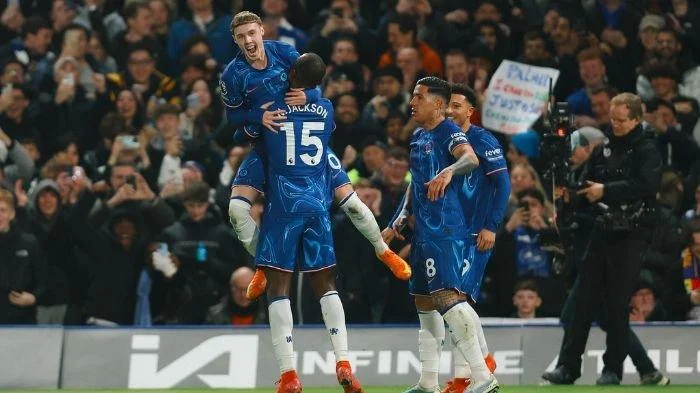 Cesc Fabregas Dapat Lampu Hijau dari Bos Indonesia untuk Bergabung ke Chelsea