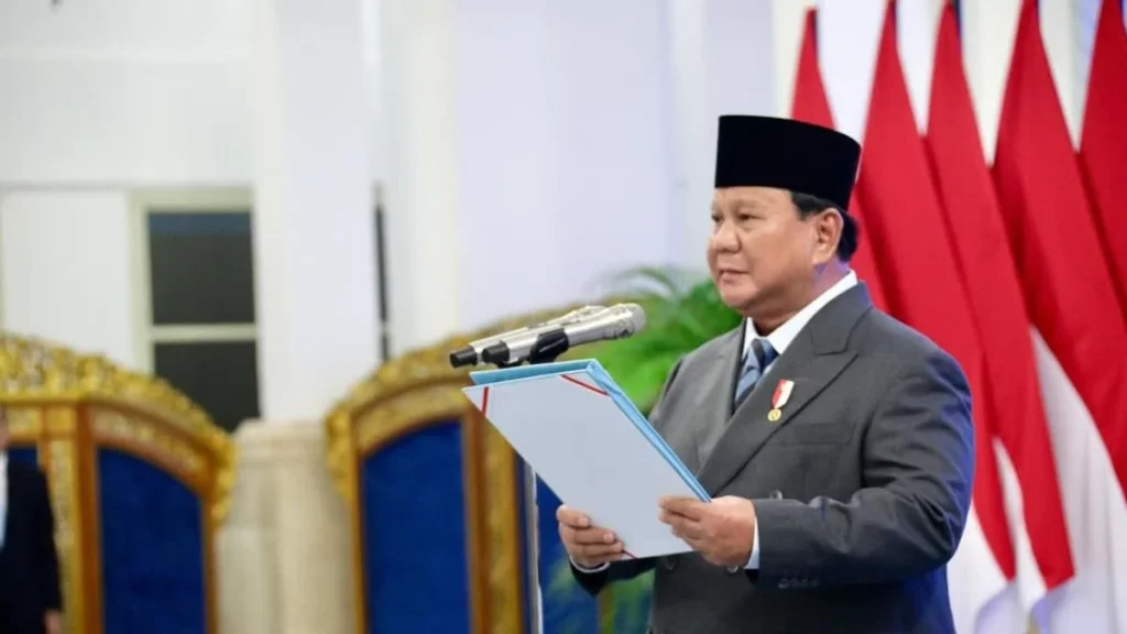 Daftar 6 Pejabat yang Dilantik Prabowo Hari Ini Lengkap Beserta Profil Singkat
