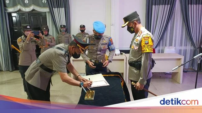 Demo Ricuh di Panipahan Berujung Pemecatan Kapolsek dan Kanit Reskrim