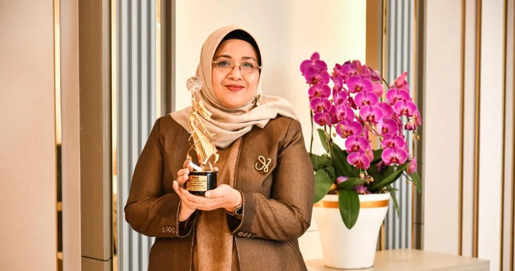 Direktur Human Capital Pegadaian Raih Penghargaan Top Women in Shaping Future Ready Organization