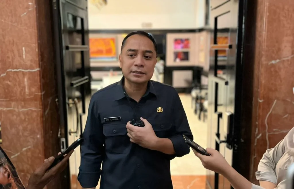 Eri Cahyadi Tegaskan Kasus Penipuan Eks Camat Pakal Murni Ranah Pribadi