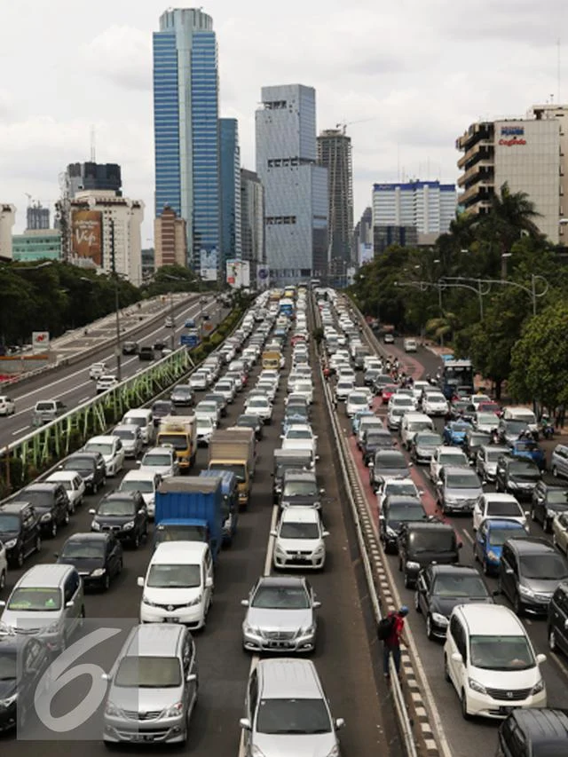 GMA News Liputan Padat: Kemacetan Pasca Libur dan Penyelidikan Penyimpanan Diesel Ilegal di QC