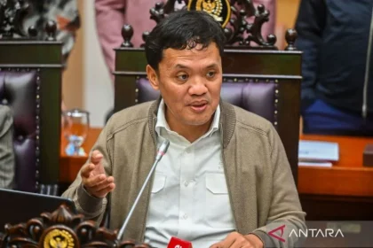 Habiburokhman Ungkap Upaya Lemahka​n Polri dalam Revisi KUHAP, Komisi III DPR Tetap Pertahankan Posisi