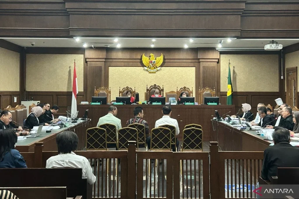 Hari dan Yenny Andayani Batalkan Tuduhan Pengadaan LNG Rugikan Negara, Klaim Keuntungan $97,6 Juta