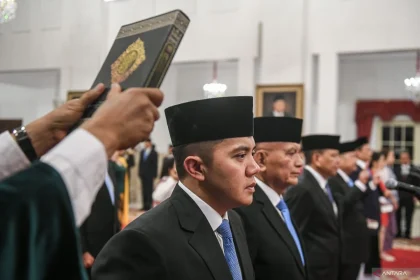 Hendropriyono Batalkan Isu Penamparan Seskab Teddy oleh Pangkopassus, Sebut Kabar Hoaks