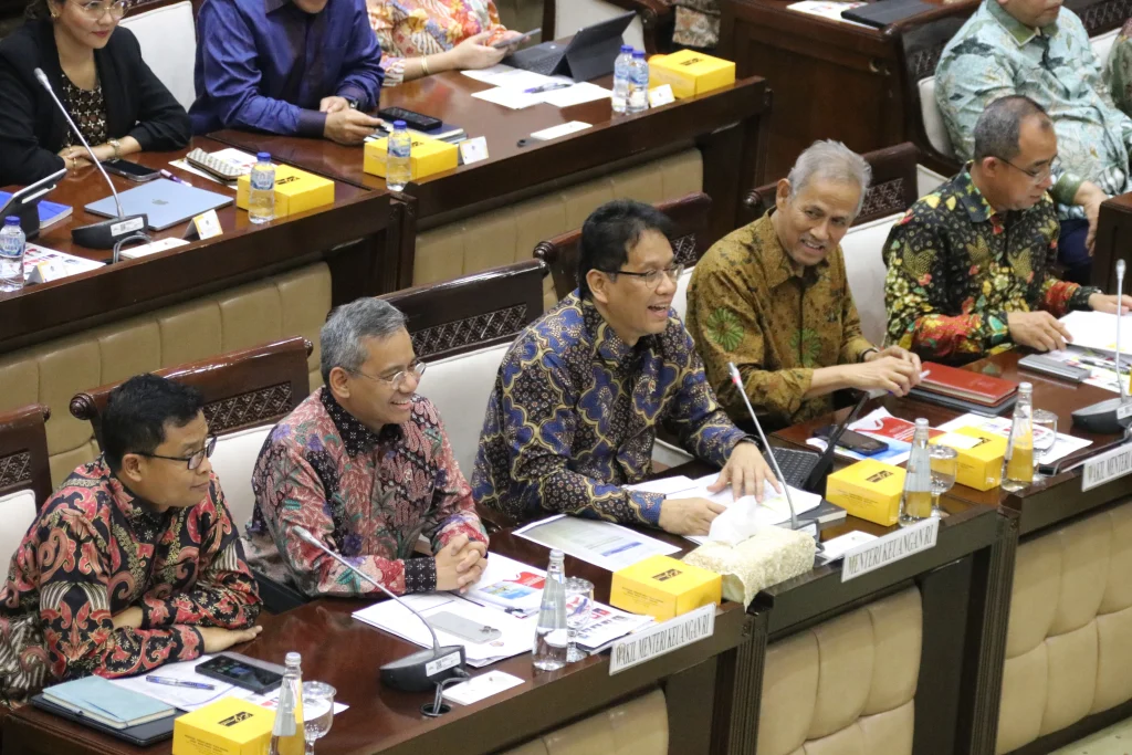 IMF dan Bank Dunia Pujikan Strategi Fiskal Pemerintahan Prabowo, Ungkap Menteri Keuangan Purbaya