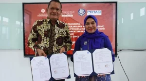 Iwakum dan Peradi Tanda Tangani MoU, Perkuat Kolaborasi Pers dan Advokat dalam Pengawasan Penegakan Hukum