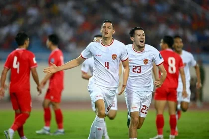 Jay Idzes Bawa Semangat Timnas di Serie A: Penampilan Menjanjikan Meski Sempat Ciptakan Penalti