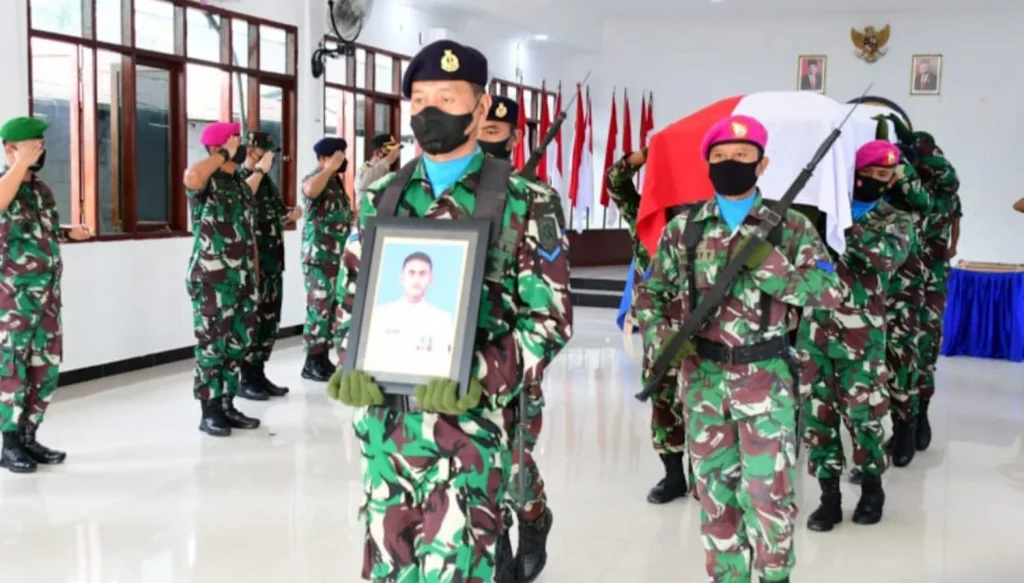 Jenazah Dua Prajurit TNI Gugur di Lebanon Sampai di Bandara Adi Sucipto, Yogyakarta: Upacara Pemulangan dan Reaksi Pemerintah