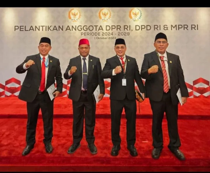 Kaesang Perkenalkan Senator Bustami Zainudin sebagai Kader Baru PSI di Lampung