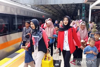 KAI Catat Rekor Penumpang: 826.198 Pelanggan Dilayani Selama Libur Panjang Paskah 2026