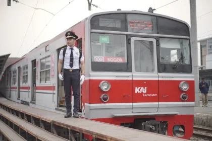 KAI Pastikan KRL Aman Meski Jakarta Mati Listrik, Operasional Tetap Lancar