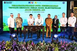 KAI Perluas Elektrifikasi Jalur hingga Cikampek untuk Tingkatkan Mobilitas Nasional