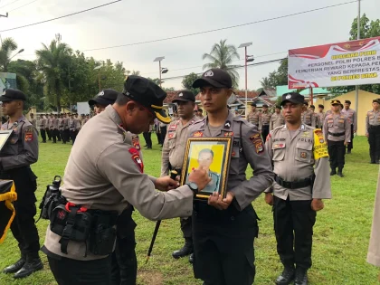 Kapolres Jembrana Pecat Anggota Polri Berinisial GYK, Foto Dihiasi Tanda Silang