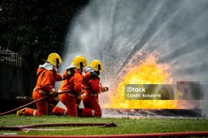 Kebakaran Jombang: 7 Terperangkap, 2 ART Meninggal, Upaya Pemadam Api