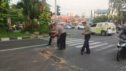 Kecelakaan Ngawi Tewaskan Lansia Saat Diduga Menyeberang Jalan Raya