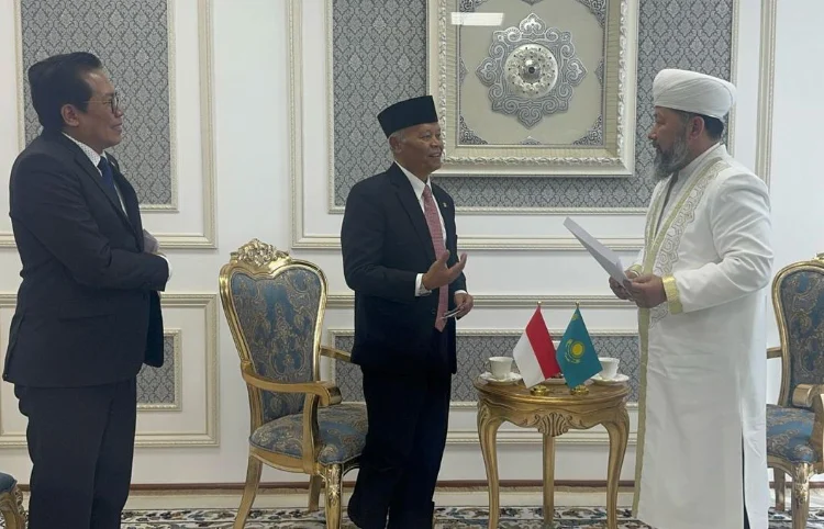 Kemenhaj Usulkan Model War Ticket untuk Haji, Upaya Memperpendek Antrean Panjang
