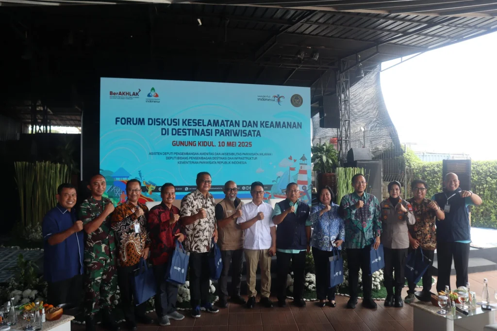 Kemenpar Gencarkan Regulasi dan Pengawasan Ketat untuk Tingkatkan Keamanan Wisata Nasional