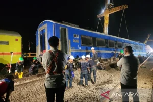 Kesaksian Sopir Taksi Jadi Sorotan Utama Sebelum Kecelakaan KRL dan KA Argo Bromo Anggrek di Bekasi Timur