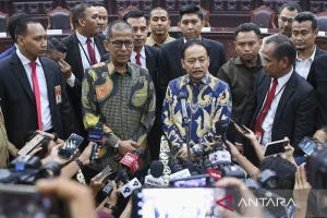Ketua MK Suhartoyo Kocak Bercanda Hak Ingkar Usai Dibilang Stunting di Ulang Tahun Jimly Asshiddiqie
