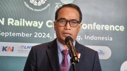 KPK panggil Eks Staf Ahli Budi Karya Sumadi, Robby, sebagai Saksi Kasus Pengadaan Jalur Kereta Api DJKA