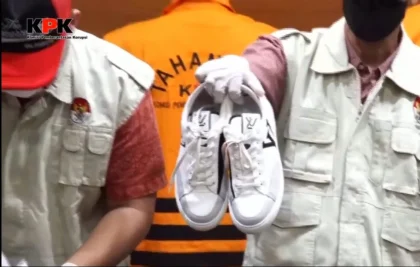 KPK Tuding Bupati Tulungagung Terima Rp2,7 Miliar, Dibelikan Sepatu Louis Vuitton dan THR Forkopimda