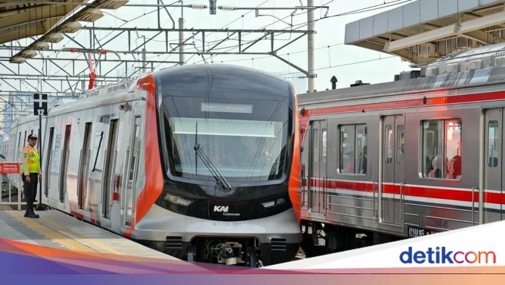 KRL Baru Bisa Melintas ke Stasiun Cikarang Rabu Siang, Jadwal Tertunda Hingga Sore