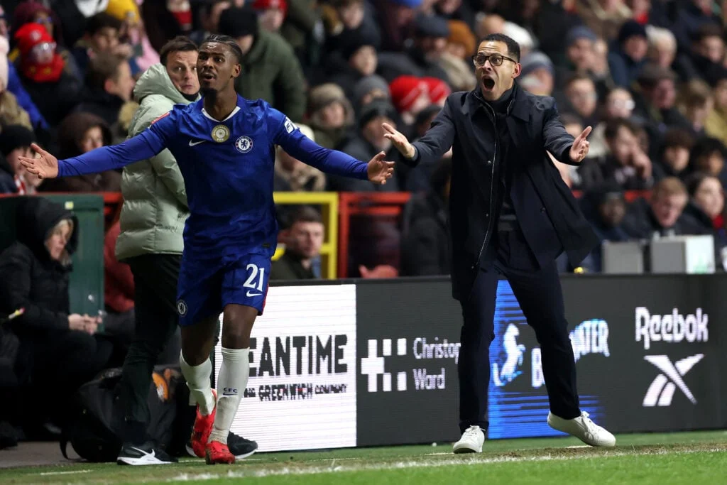 Liam Rosenior Dipecat, John Terry Khawatir Masa Depan Chelsea