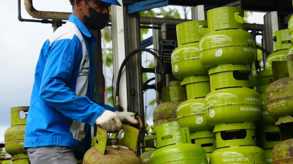 Libur Paskah, Pertamina Tambah Pasokan LPG 3 Kg di Jawa Timur untuk Jaga Ketersediaan Energi