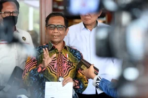 Mahfud MD Buka-bukaan Anggaran MBG: Triliunan Rupiah, Hanya Rp34 Miliar untuk Makanan