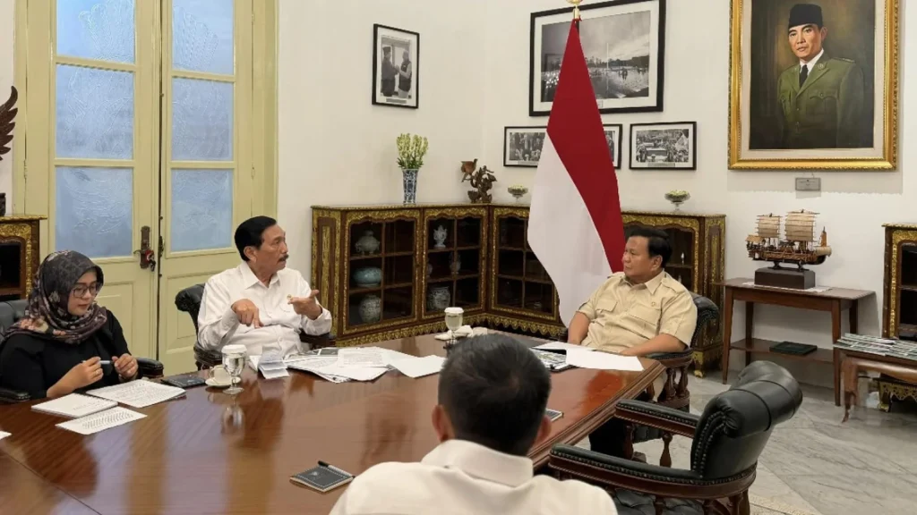 Maraton Pertemuan Prabowo dengan Dudung dan Luhut di Istala Negara: Fokus pada Pertahanan dan Ekonomi Nasional