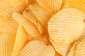 Mengapa Orang Indonesia Sulit Berhenti Makan Asin: Penjelasan Ilmiah dan Solusinya