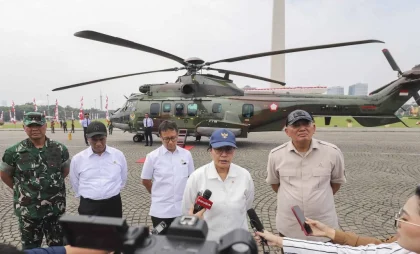 Menhan Sjafrie Sjamsoeddin Tinjau Pembangunan Yonif TP 887/KTM di Lamongan untuk Pertahanan dan Bantu Rakyat