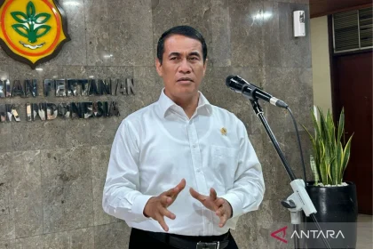 Menteri Pertanian Dukung Substitusi Nafta dari CPO, Bahan Baku Plastik Dijamin Cukup