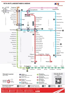 Ngeri! KA Jarak Jauh Tabrak KRL di Stasiun Bekasi Timur, Gerbong KRL Tembus