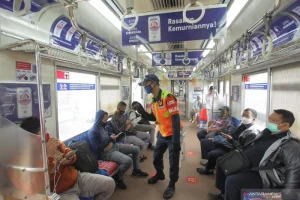 Operasional KRL Hanya Sampai Stasiun Bekasi Usai Tabrakan Kereta, Penumpang Dihimbau Cari Alternatif