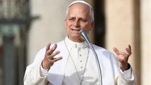 Paus Leo Serukan Perdamaian di Paskah, Tolak Perang Iran dalam Liturgi Basilika Santo Petrus