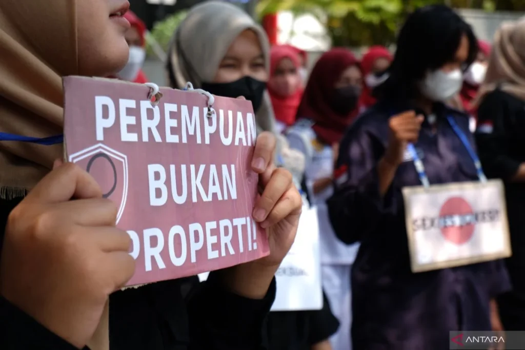 Pemerintah Luncurkan PR Besar untuk Hentikan Pelecehan Seksual di Kampus setelah Kasus Grup Chat FH UI dan Lagu Seksis ITB