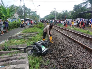 Pemprov DKI Evaluasi Pelintasan Tanpa Palang di Bekasi, Rencanakan Flyover untuk Mencegah Kecelakaan Kereta