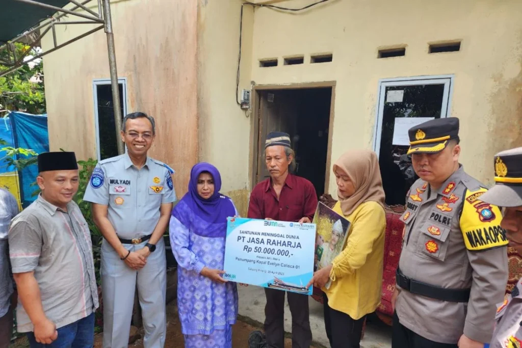 Pemprov Jabar Janjikan Santunan Rp50 Juta bagi Ahli Waris Korban KRL Tewas